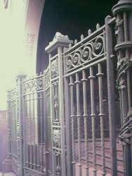 teniamos muchas ideas para el entorno del museo de arte y moda